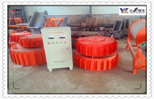 電磁除鐵器，永磁除鐵器，電磁除鐵器和永磁除鐵器的區(qū)別_規(guī)格型號(hào)_電磁除鐵器和永磁除鐵器的區(qū)別工作原理及內(nèi)部結(jié)構(gòu)