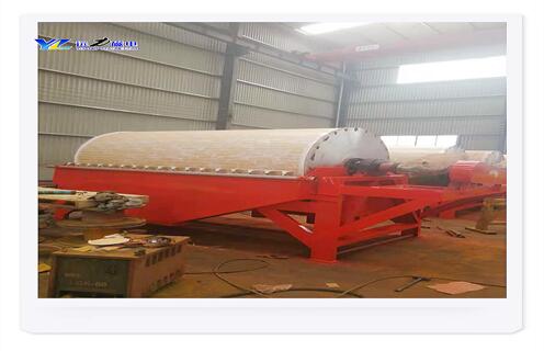 濕式磁選機，濕式磁選機廠家強調濕式磁選機的個性化發(fā)展磁性有多強_我們生產(chǎn)磁選機始終以客戶需求為目標鐵精粉流程及轉速有什么規(guī)定