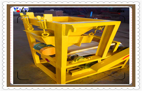 石英砂磁選機(jī)，石英砂磁選機(jī)采取什么樣的淘汰標(biāo)準(zhǔn)_結(jié)構(gòu)原理圖_石英砂磁選機(jī)采取什么樣的淘汰標(biāo)準(zhǔn)能選三氧化二鐵嗎