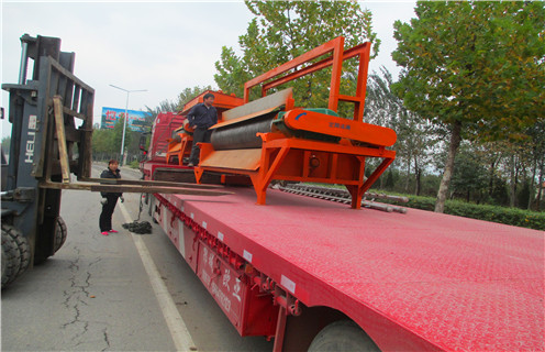 濕式磁選機(jī),滾筒濕式磁選機(jī)達(dá)到怎樣的除鐵效果才算達(dá)標(biāo)_釩鈦鐵礦滾筒濕式磁選機(jī)達(dá)到怎樣的除鐵效果才算達(dá)標(biāo)型號參數(shù)及磁場強(qiáng)度 濕式磁選機(jī),滾筒濕式磁選機(jī)達(dá)到怎樣的除鐵效果才算達(dá)標(biāo)_釩鈦鐵礦滾筒濕式磁選機(jī)達(dá)到怎樣的除鐵效果才算達(dá)標(biāo)型號參數(shù)及磁場強(qiáng)度