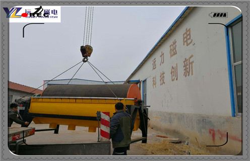 小型皮帶磁選機(jī)，小型皮帶磁選機(jī)生產(chǎn)技術(shù)不斷提升_輥式小型皮帶磁選機(jī)生產(chǎn)技術(shù)不斷提升_磁塊如何排列