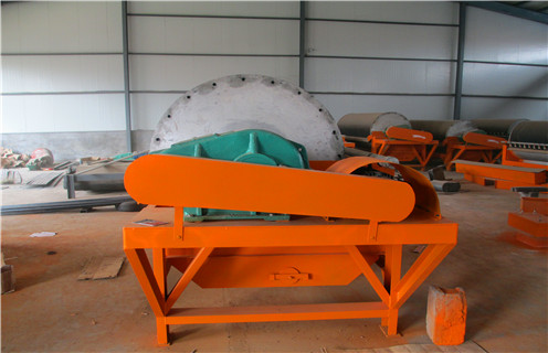 干式磁選機，干式磁選機廠家實現(xiàn)干式永磁筒式磁選機的成功與創(chuàng)新有關系，小型強磁磁選機多少錢一臺，推薦合適廠家皮帶及結構價格濕式磁選機哪里的好，推薦合適廠家皮帶及結構價