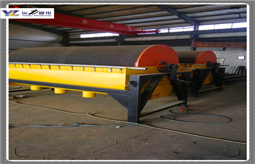 鐵礦干式磁選機(jī),新疆鐵礦干式磁選機(jī)_新疆鐵礦干式磁選機(jī)教你如何選擇設(shè)備 鐵礦干式磁選機(jī),新疆鐵礦干式磁選機(jī)_新疆鐵礦干式磁選機(jī)教你如何選擇設(shè)備